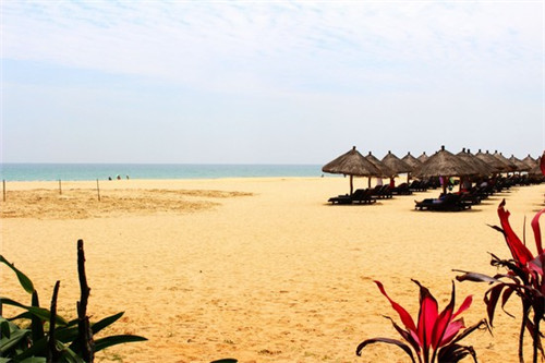 超级鸡排加盟在德宏要求多吗，德宏生意好的炸鸡加盟店都有哪些